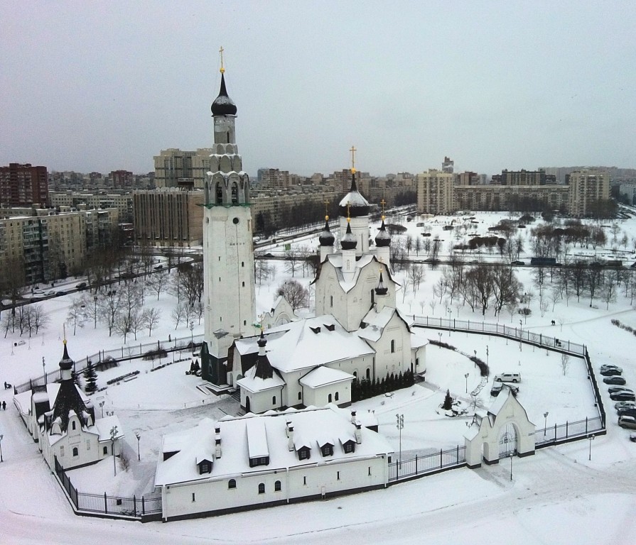 Церковь Петра апостола, Невский район (Санкт-Петербург, г. Санкт-Петербург). общий вид в ландшафте