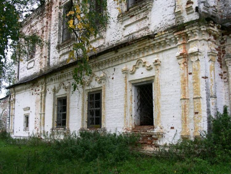 Церковь Преображения Господня, Чакула (Рябово) (Ленский район, Архангельская область). архитектурные детали, декор фасада нижней церкви, вид с юго-востока
