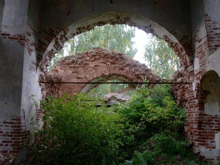 Церковь Богоявления Господня (Георгия Победоносца), Заборье (Ленский район, Архангельская область). интерьер и убранство, вид на запад из основного объема