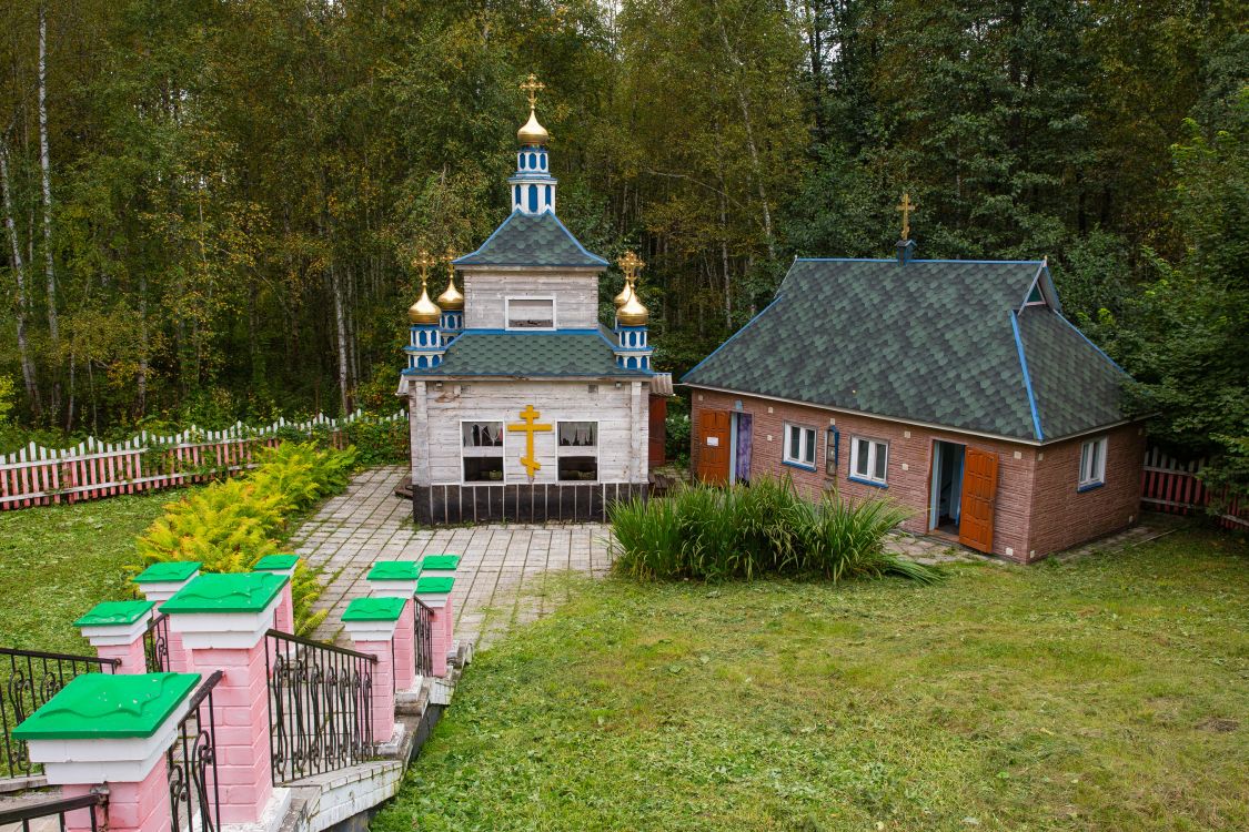 Ибердский Александро-Невский Софрониев монастырь, Ибердский (Кораблинский район, Рязанская область). фасады, Святой источник и купальня.