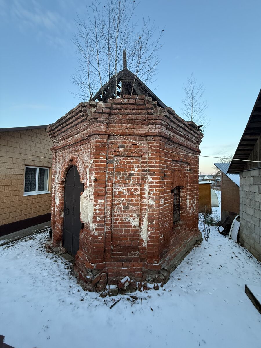 Часовня  Введения во храм Пресвятой Богородицы, Крюково (Чеховский городской округ, Московская область). фасады, Вид с юга