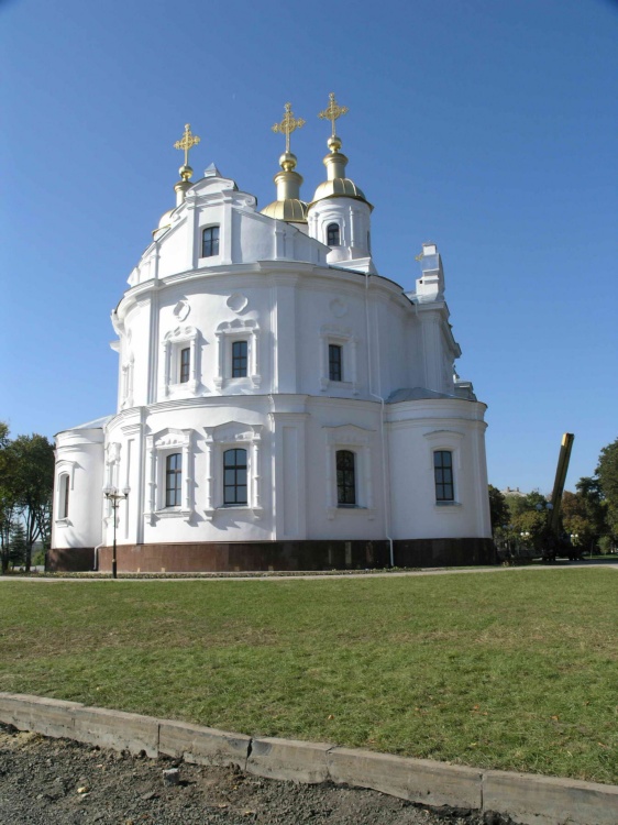 Полтава. Кафедральный собор Успения Пресвятой Богородицы. фасады