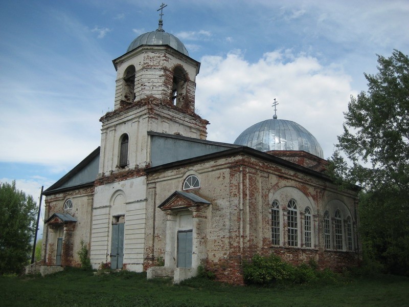 Церковь Казанской иконы Божией Матери, Моисеевка (Гагинский район, Нижегородская область). фасады, Вид с северо-запада. Приделы построены в 1880-х годах.