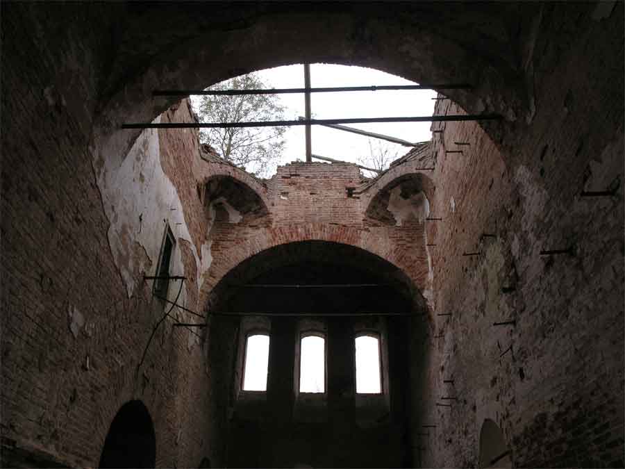Церковь Троицы Живоначальной, Пятиусово (Западнодвинский район, Тверская область). интерьер и убранство