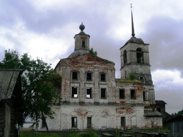 Церковь Воскресения Христова, Урдома (Бережная) (Ленский район, Архангельская область). фасады, северный фасад