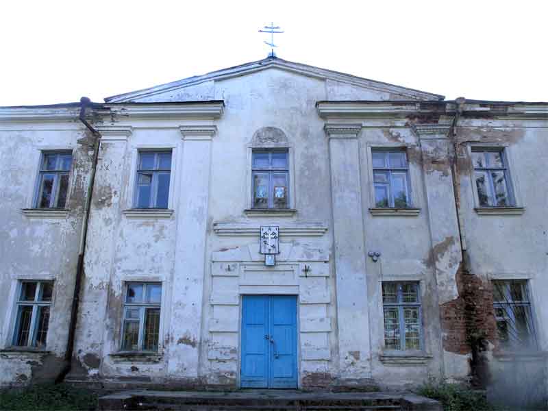 Церковь Георгия Победоносца, Кудеверь (Бежаницкий район, Псковская область). фасады