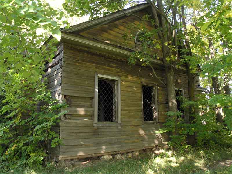 Новое. Церковь Успения Пресвятой Богородицы. фасады, Трапезная, вид с юга