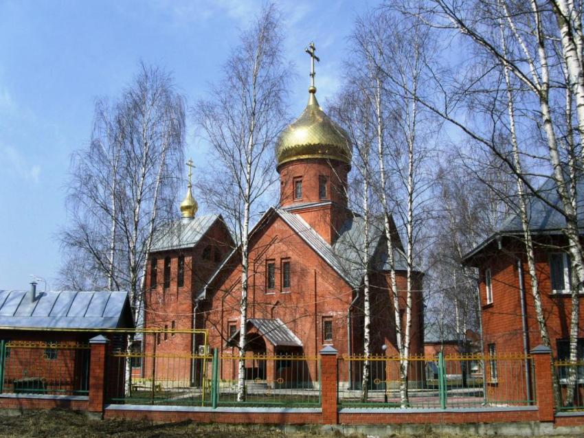 Московский. Церковь Тихона, патриарха Всероссийского в Московском. фасады, вид с юго-востока