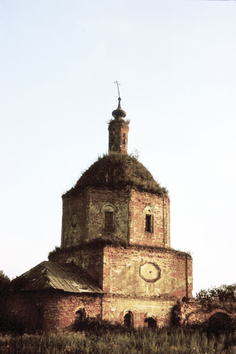 Церковь Николая Чудотворца, Гришово (Бабынинский район, Калужская область). фасады