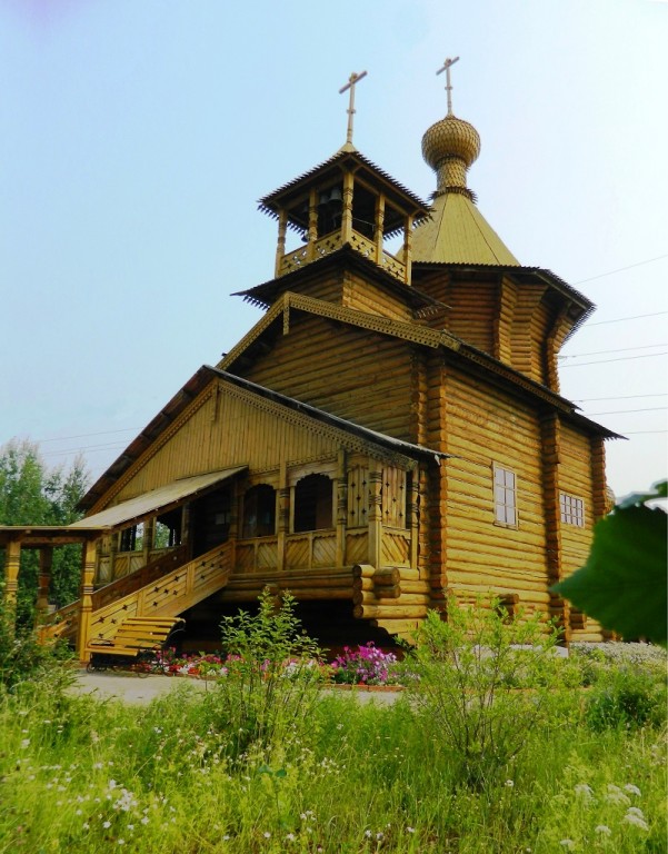 Сургут. Церковь Всех Святых, в земле Сибирской Просиявших. фасады