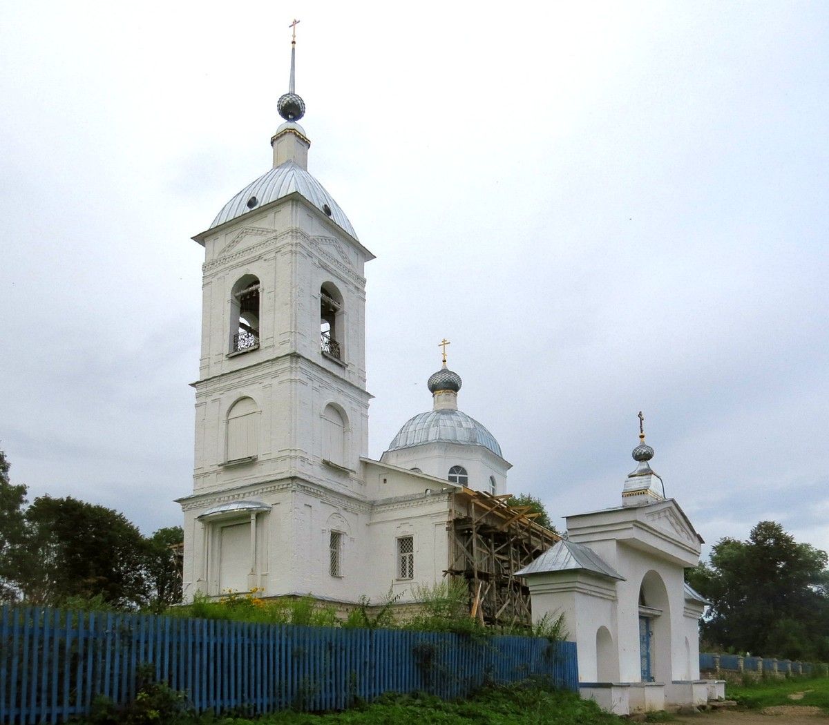 Воскресенское (Лацковский с/о). Церковь Воскресения Христова. фасады