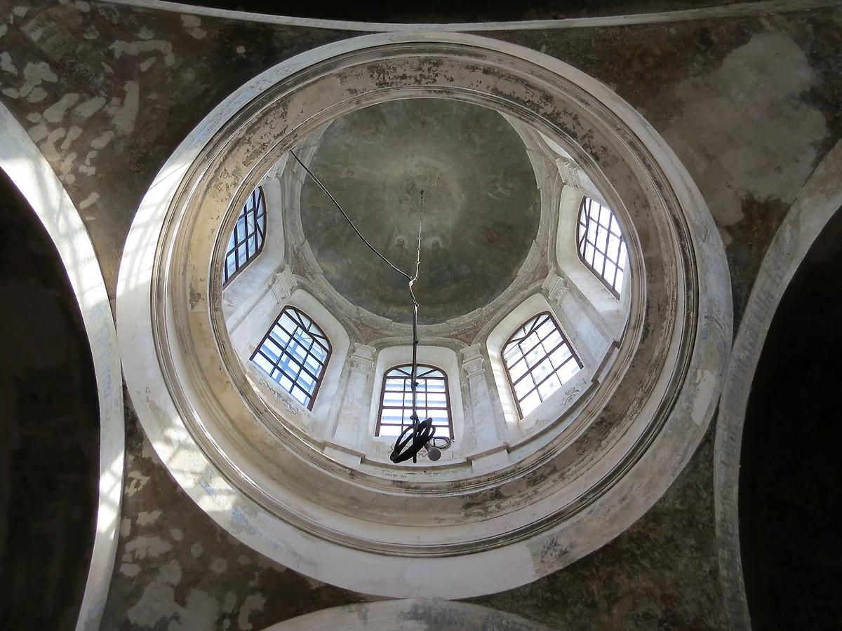 интерьер и убранство. Церковь Успения Пресвятой Богородицы, Родня (Старицкий район, Тверская область)