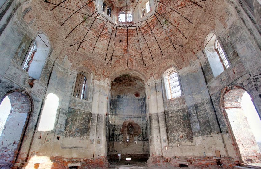 Церковь Николая Чудотворца, Гурьево-Воскресенское (Старицкий район, Тверская область). интерьер и убранство