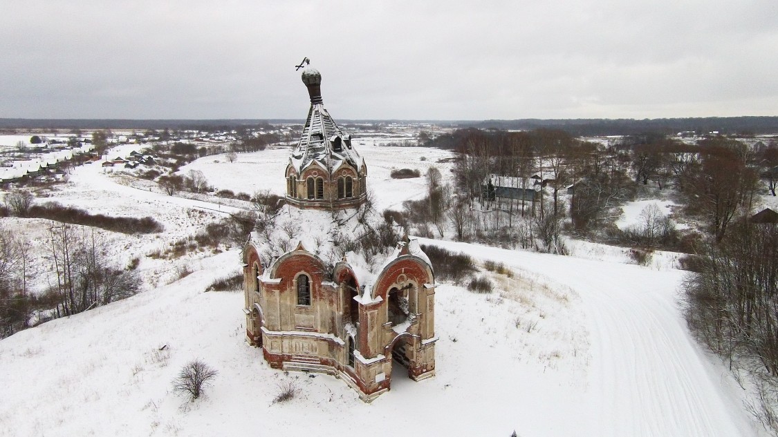 Гурьево-Воскресенское. Церковь Николая Чудотворца. общий вид в ландшафте