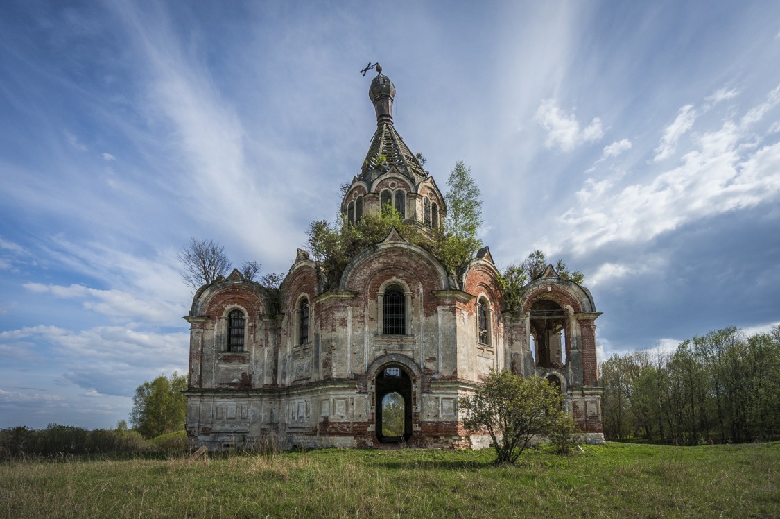 Гурьево-Воскресенское. Церковь Николая Чудотворца. фасады