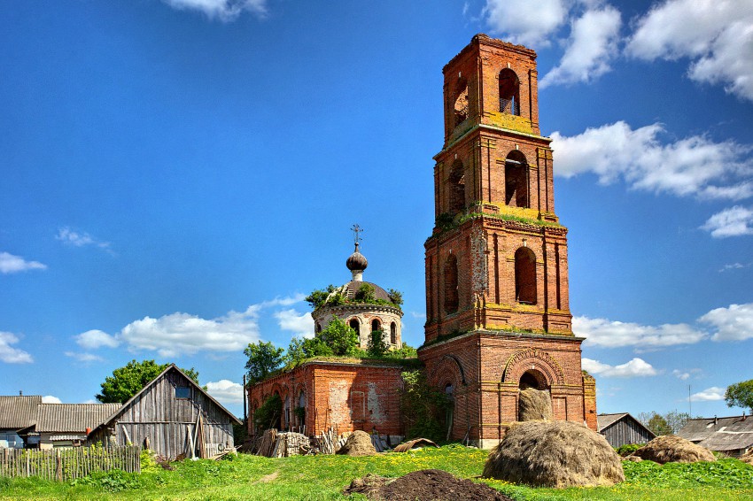 Церковь Иоанна Предтечи, Романово (Старицкий район, Тверская область). фасады