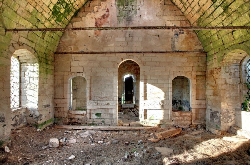 Церковь Казанской иконы Божией Матери, Бороздино (Старицкий район, Тверская область). интерьер и убранство