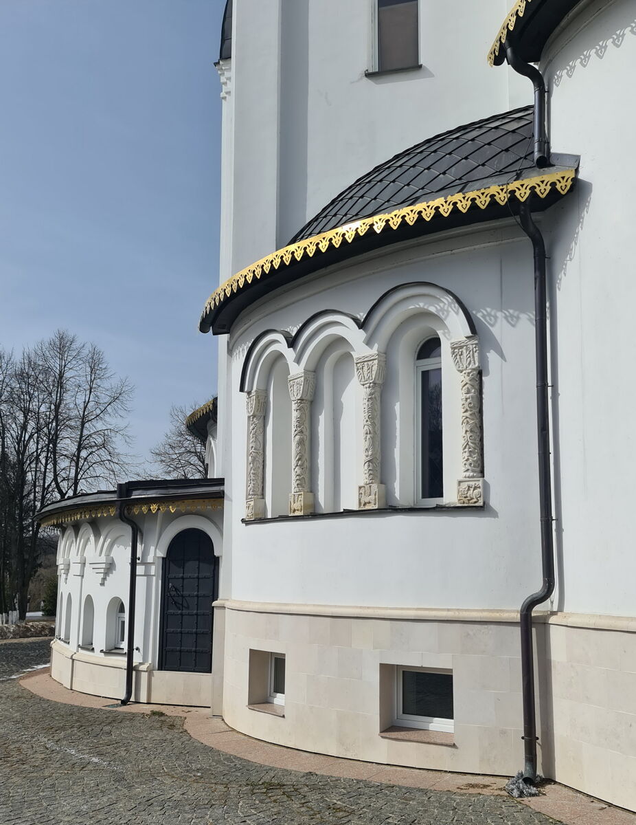 Церковь Воскресения Христова, Воскресенское (Новомосковский административный округ (НАО), г. Москва). архитектурные детали, Фрагмент апсиды с южной стороны 
