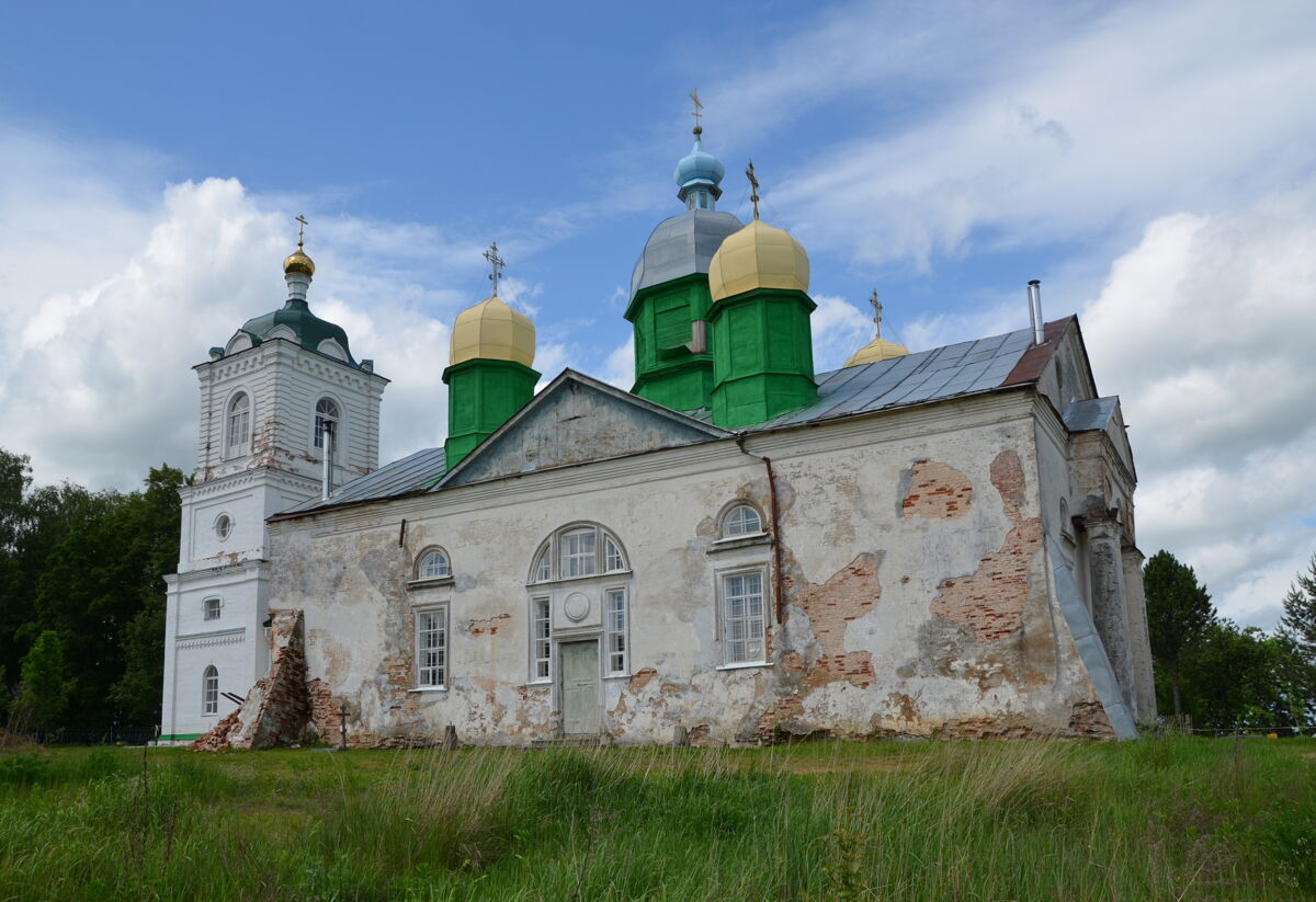 Церковь Троицы Живоначальной, Микулино (Руднянский район, Смоленская область). фасады
