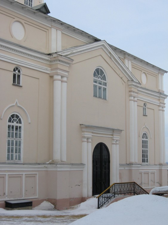 Пенза. Троицкий женский монастырь. Церковь Сошествия Святого Духа. фасады