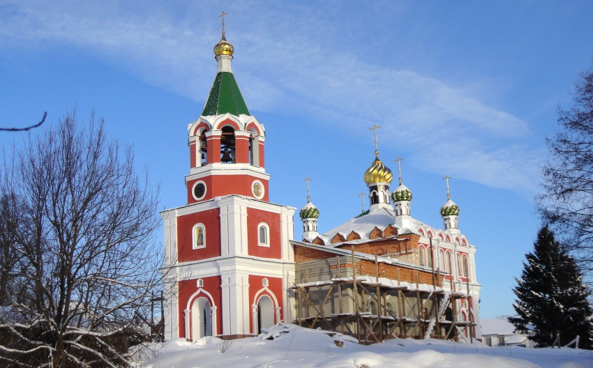 Берёзовка. Церковь Александра Невского. общий вид в ландшафте