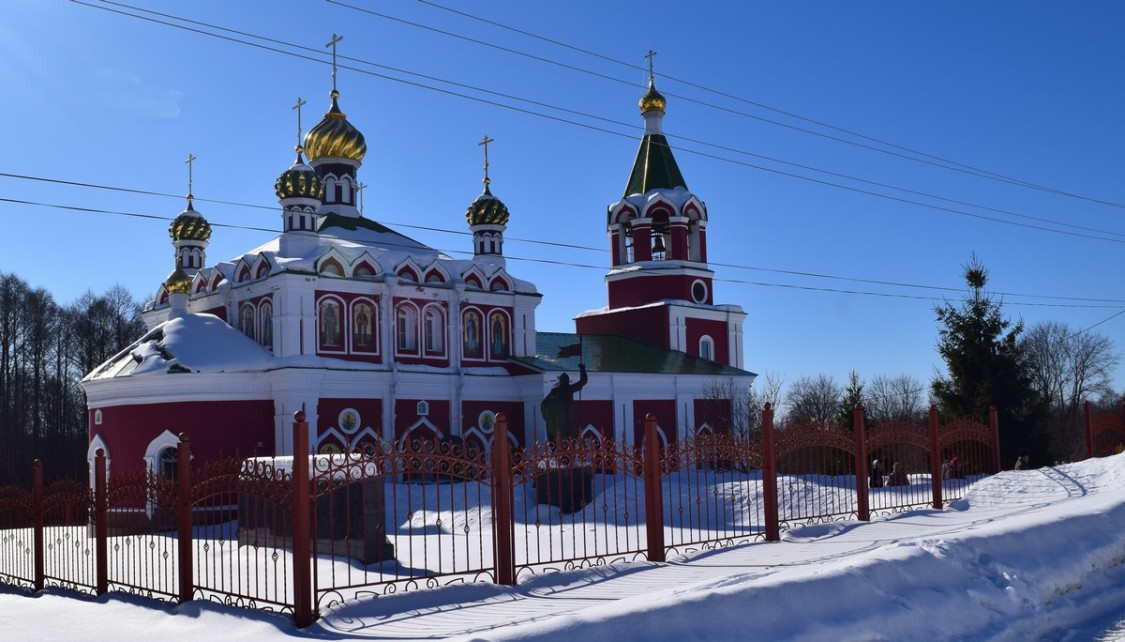 Берёзовка. Церковь Александра Невского. фасады
