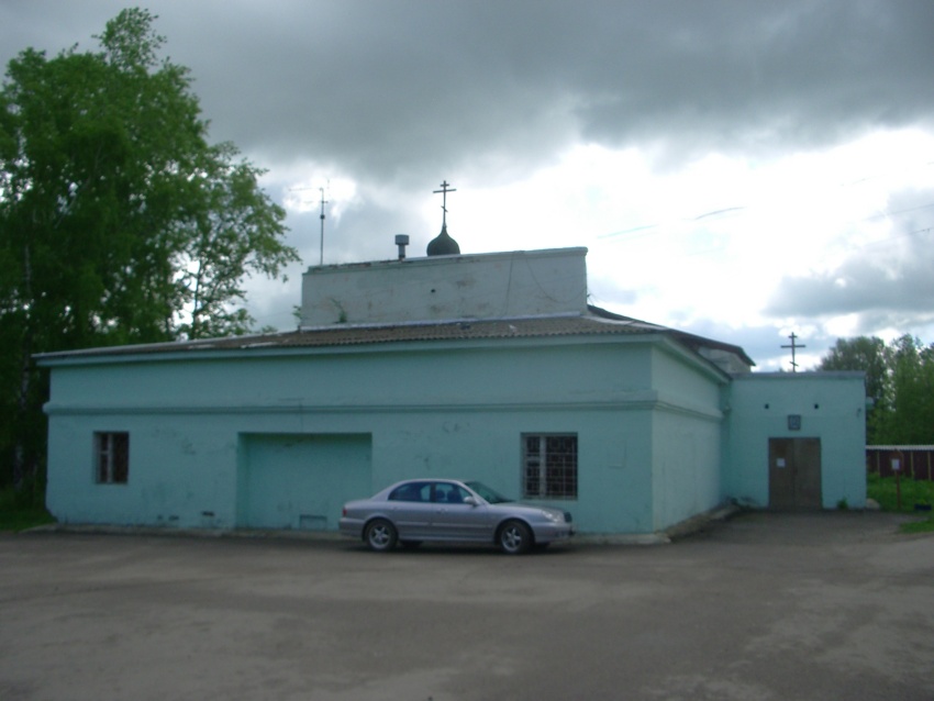Церковь Рождества Христова (временная), Любучаны (Чеховский городской округ, Московская область). общий вид в ландшафте