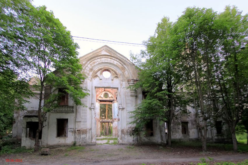 Церковь Николая Чудотворца, Чехов (Чеховский городской округ, Московская область). фасады