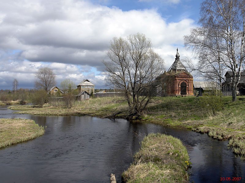 Часовня Георгия Победоносца, Сонка (Фировский район, Тверская область). общий вид в ландшафте