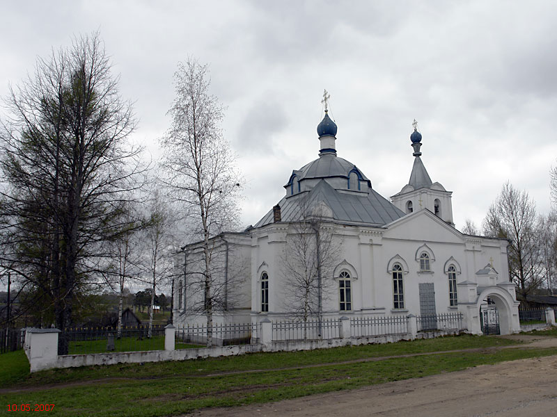 Церковь Покрова Пресвятой Богородицы, Покровское (Фировский район, Тверская область). фасады