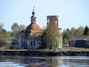 Церковь Георгия Победоносца, вид с северо-запада, с фарватера Вычегды<br>, Выемково, Ленский район, Архангельская область