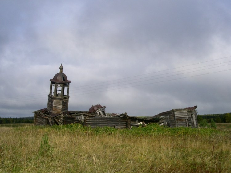 Черва. Церковь Георгия Победоносца. общий вид в ландшафте, вид с юга