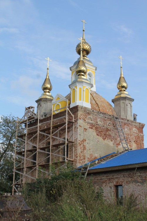 Церковь Казанской иконы Божией Матери, Ивановское (Рыбинский район, Ярославская область). архитектурные детали