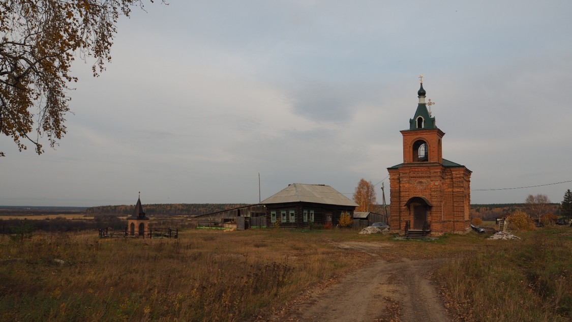 Федосова. Церковь Илии Пророка. общий вид в ландшафте