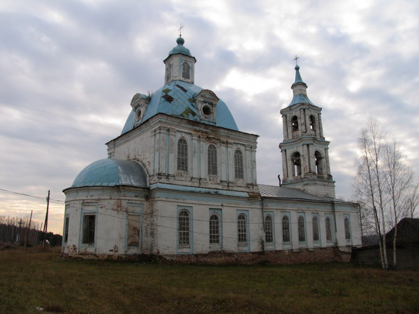 Церковь Сретения Господня, Сретенское (Пижанский район, Кировская область). фасады