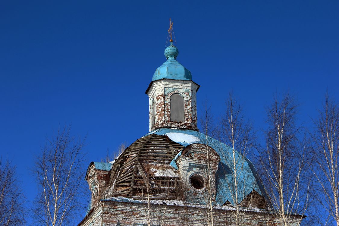 Церковь Сретения Господня, Сретенское (Пижанский район, Кировская область). архитектурные детали