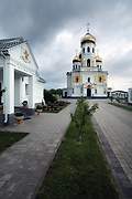 Новодонецкая. Троицы Живоначальной, церковь