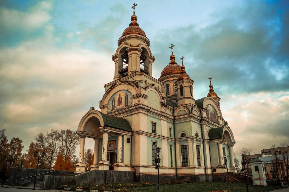 Нижний Тагил. Церковь Сергия Радонежского. фасады