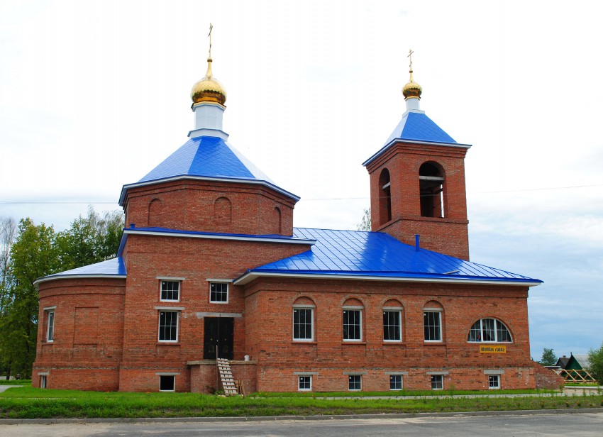 Церковь Успения Пресвятой Богородицы, Хвастовичи (Хвастовичский район, Калужская область). фасады, Северный фасад храма
