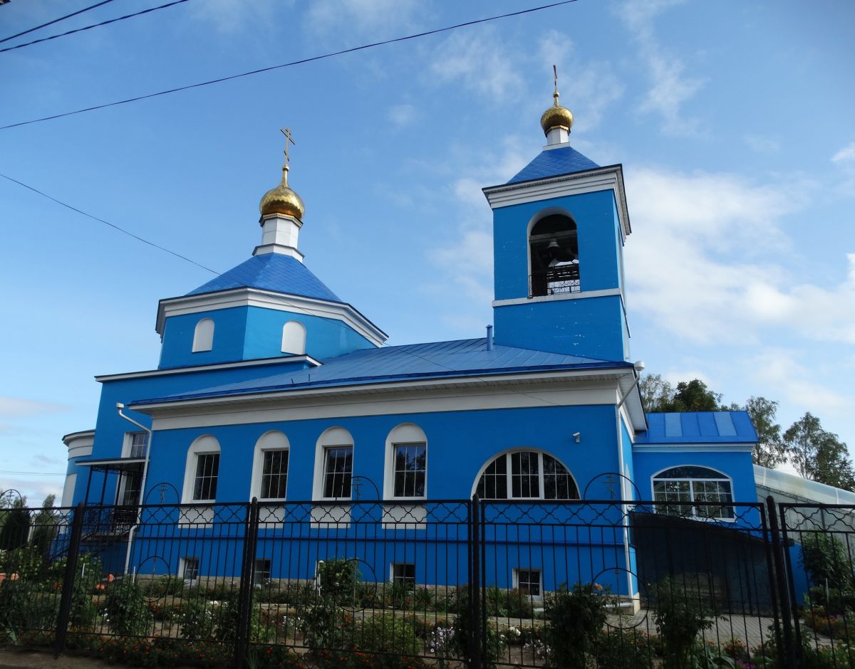 Церковь Успения Пресвятой Богородицы, Хвастовичи (Хвастовичский район, Калужская область). фасады