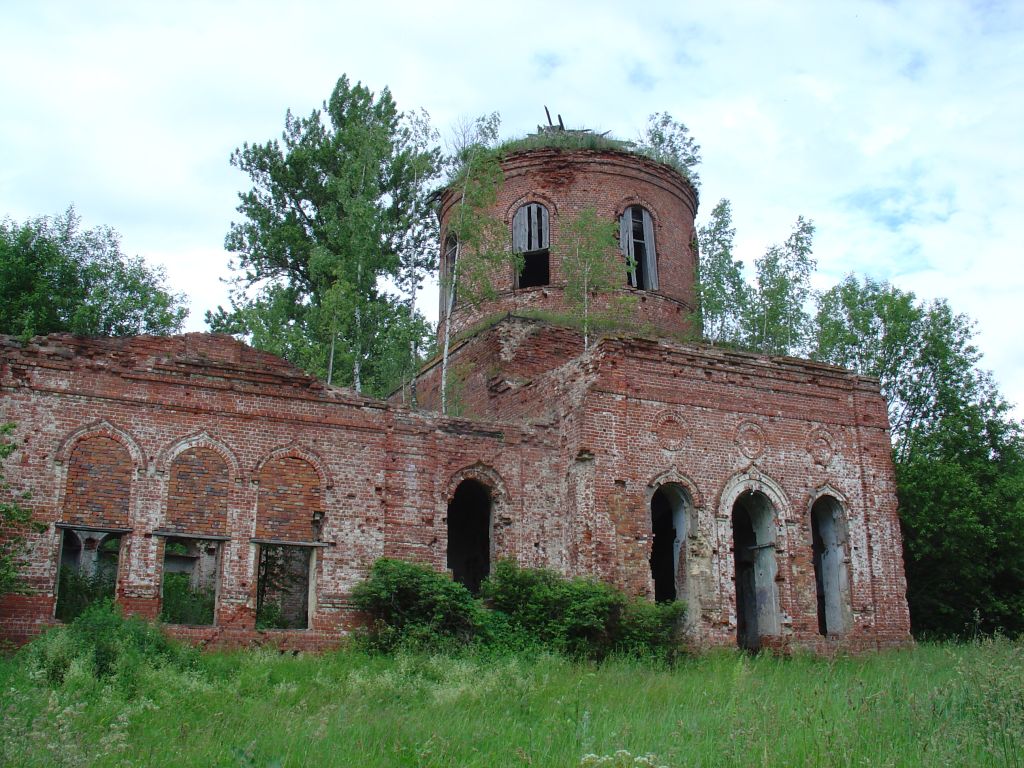 Церковь Михаила Архангела, Берестна (Хвастовичский район, Калужская область). архитектурные детали