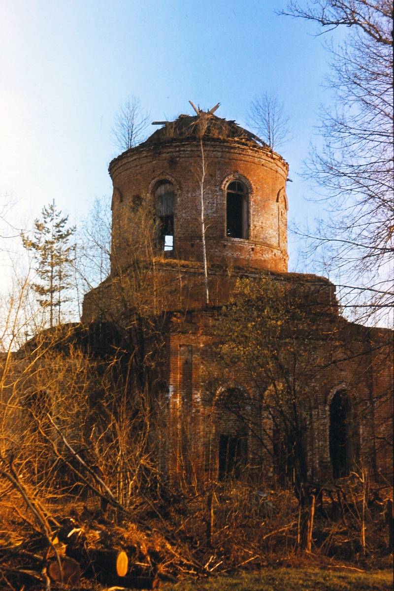 Церковь Михаила Архангела, Берестна (Хвастовичский район, Калужская область). фасады