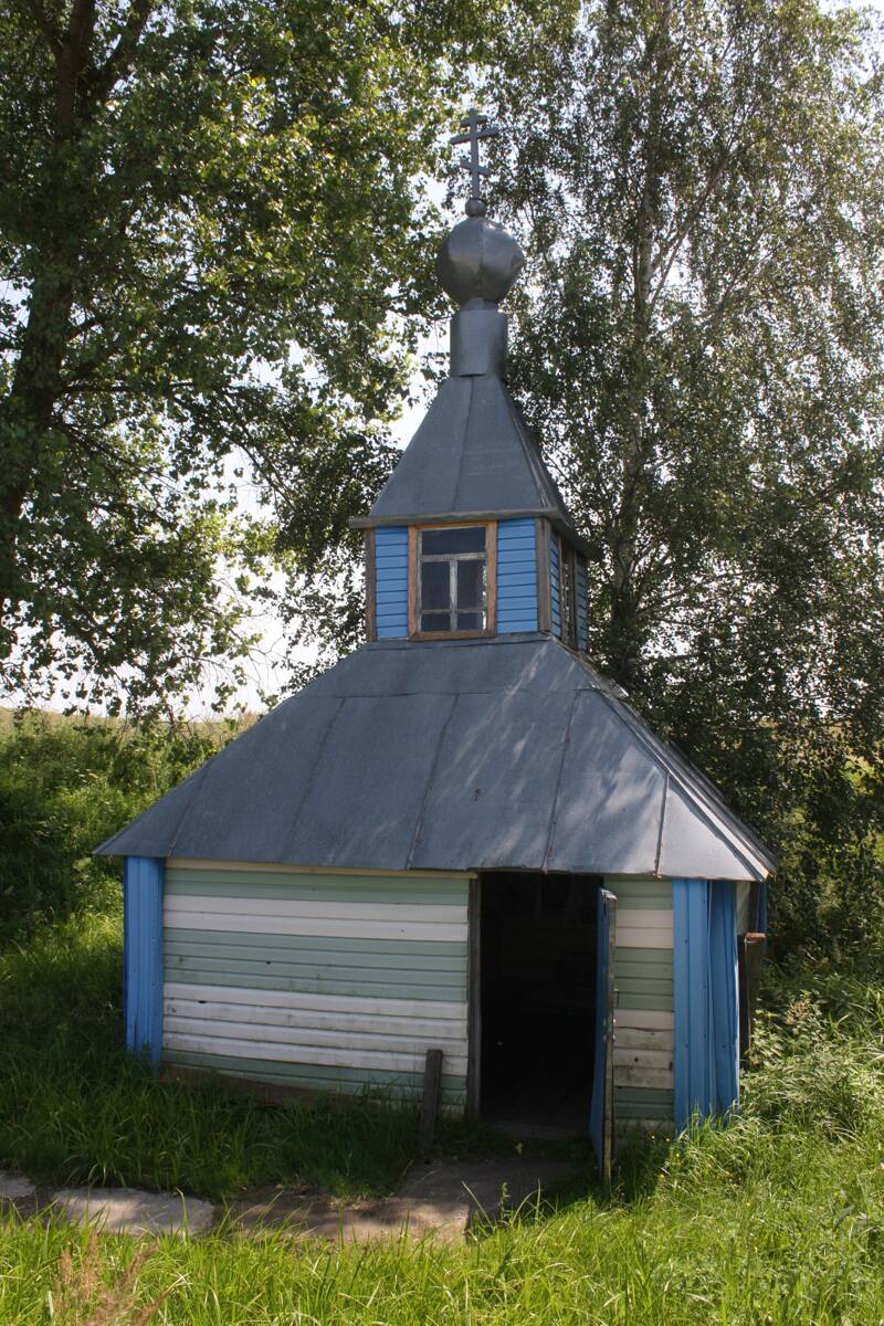 Неизвестная надкладезная часовня, Бояновичи (Хвастовичский район, Калужская область). фасады