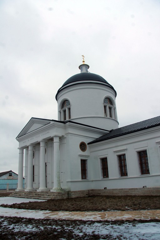 Церковь Михаила Архангела, Скорняково (Задонский район, Липецкая область). архитектурные детали
