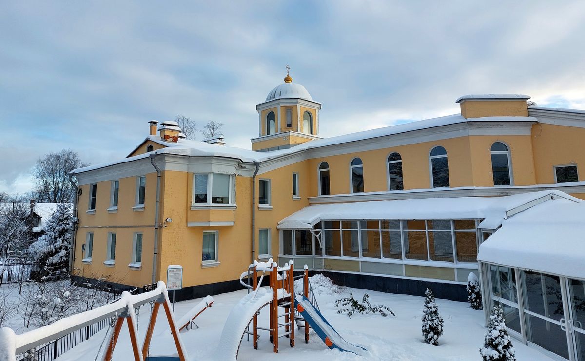 фасады. Церковь Тихвинской иконы Божией Матери, Мурино (Всеволожский район, Ленинградская область)