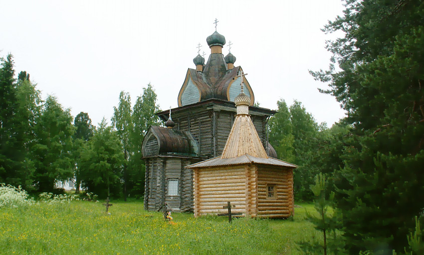 Веркола (Новый Путь). Артемиев Веркольский монастырь. Часовня Артемия Веркольского. общий вид в ландшафте, часовня