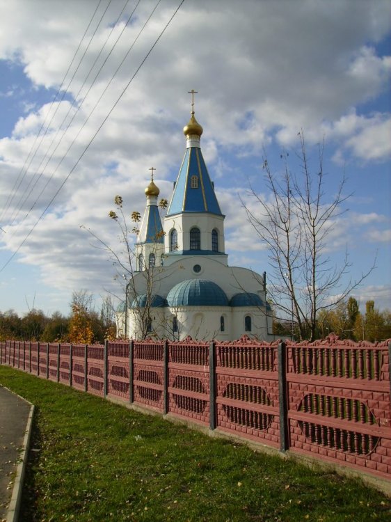 Церковь Покрова Пресвятой Богородицы на Северном кладбище, Ростов-на-Дону (Ростов-на-Дону, город, Ростовская область). общий вид в ландшафте