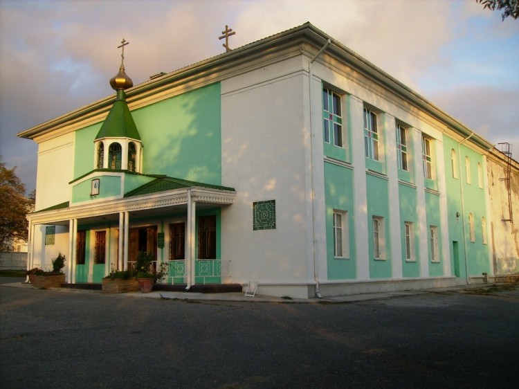 Церковь Троицы Живоначальной (временная), Новороссийск (Новороссийск, город, Краснодарский край). фасады