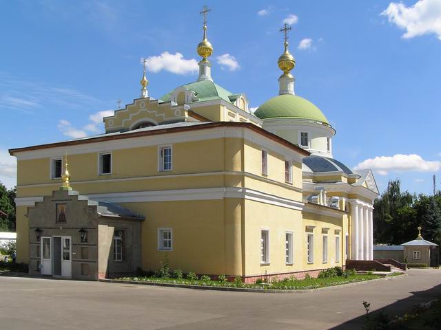 Екатерининский монастырь. Церковь Петра и Павла, Видное (Ленинский городской округ, Московская область). общий вид в ландшафте, 		      