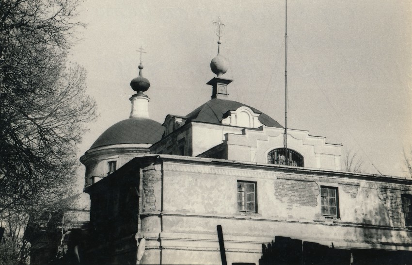Видное. Екатерининский монастырь. Церковь Петра и Павла. фасады, главка другая